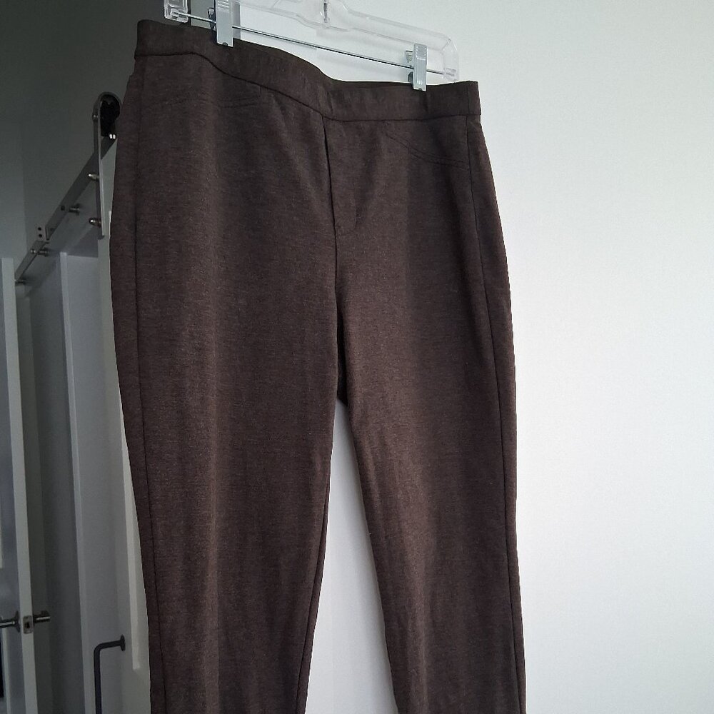 J JILL PONTE SLIM LEG STRETCH PANTS SIZE M
